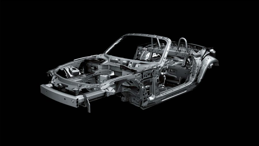 SKYACTIV BODY; Light, rigid and robust body that ensures safe and joyful driving.